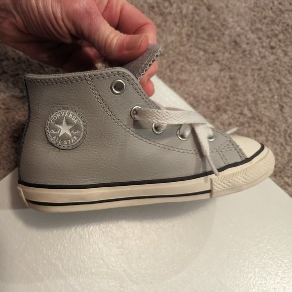 Converse Leather High-Tops, Toddler Size 10, Gray - Picture 7 of 14